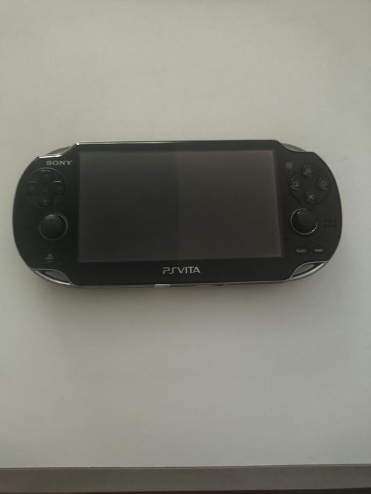 Прошитая Ps vita fat