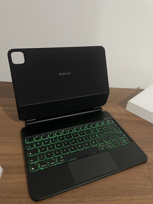 Tastatură magnetică pentru iPad Air 11", iPad Pro 11"