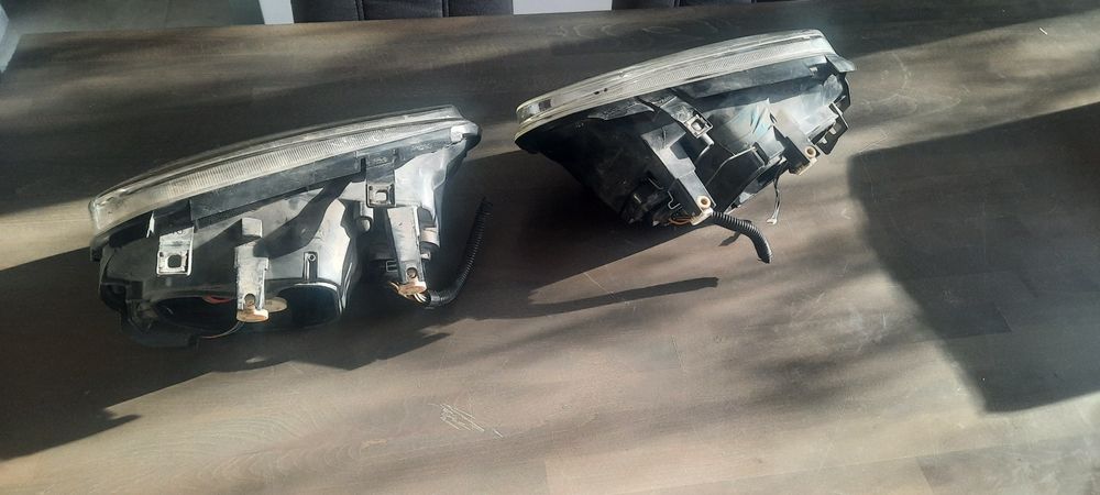 VW Golf 4 - фар , фарове