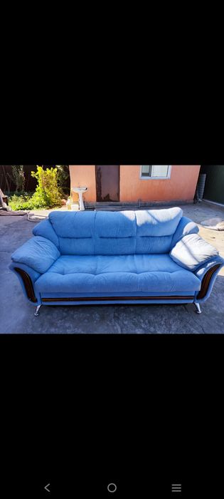 Диван в отличном состояние