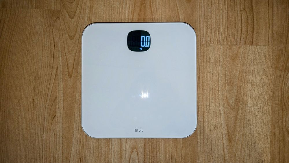 Смарт кантар Fitbit Aria Air