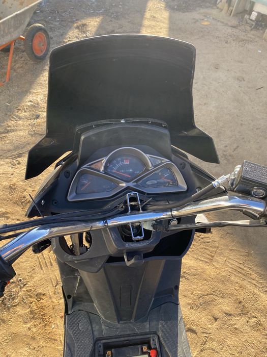 Мопед макси сатылады