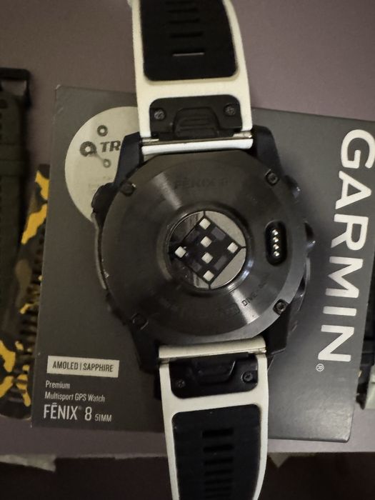 Garmin fenix 8 amoled 51mm titan safir