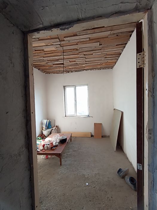 Тез арада үй сатылады