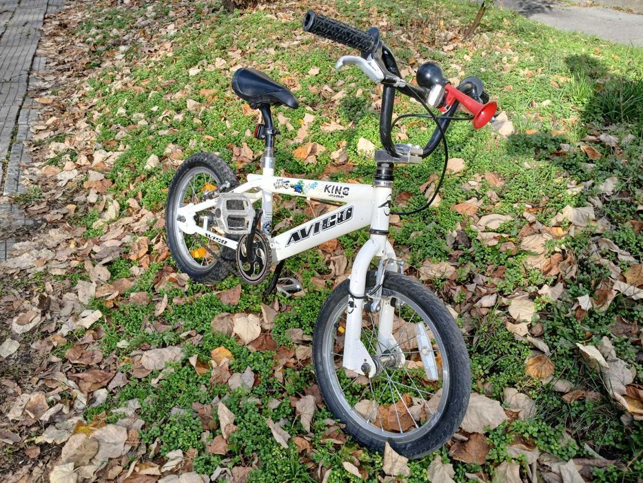 Продавам детски велосипед BMX 16", King Jump Avigo, 16 цола