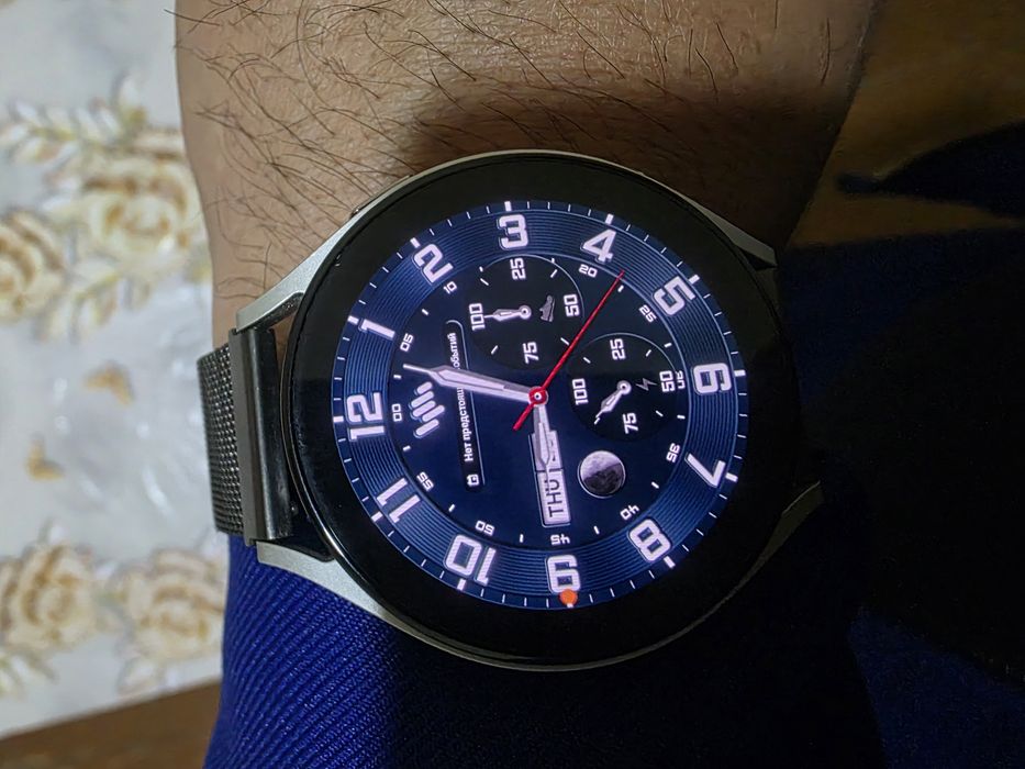Samsung Galaxy watch 5 sotiladi. Xolati yangi. Narxi kelishiladi.