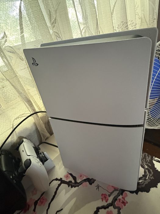 Продам PlayStation®5