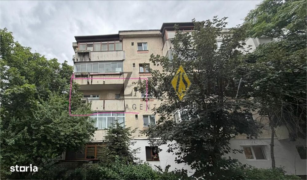 De vanzare apartament 3 camere,2 bai, decomandat — fotografia 1
