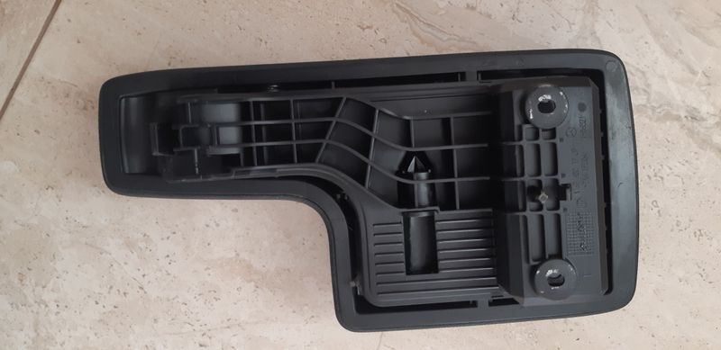 Подлакътник за А класа Б класа