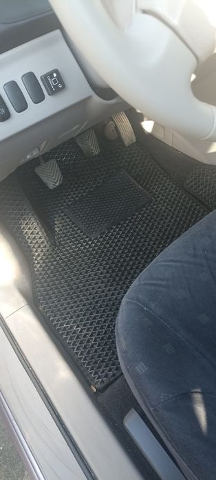 Mitsubishi Grandis 2.4 газ/бензин