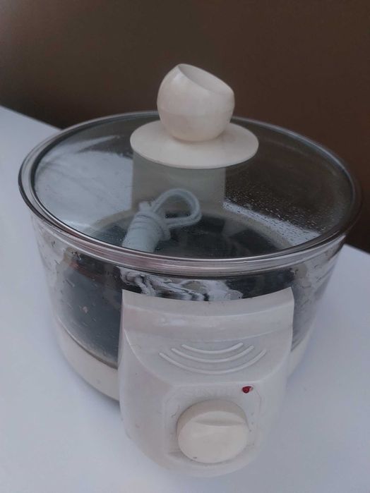 Продам кастрюлю электрическую