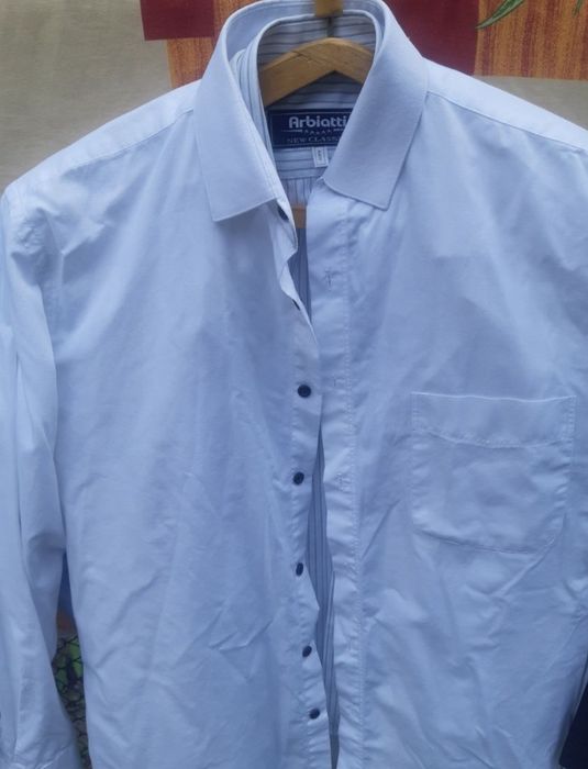 Продам рубашки для мальчика