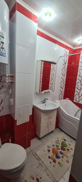 Сдам 2х. комн в центре