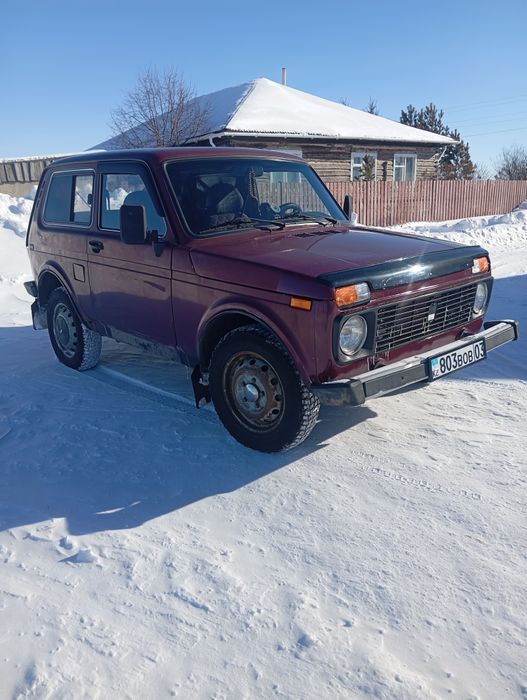 Нива. 2113 год 2001