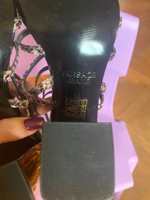 Дамски сандали с висок ток Armani Jeans, размер 38