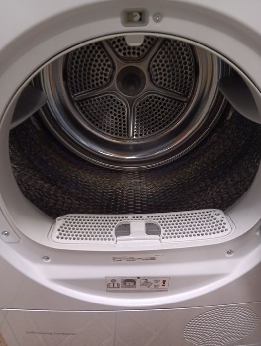 Сушилня с термопомпа Бош Bosch Serie 8 с две години гаранция!