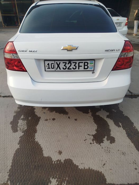 Nexia 3 2018 2-Poz Mexanika MetanGaz bor Xolati Zo'r Gen bor Naxtga !