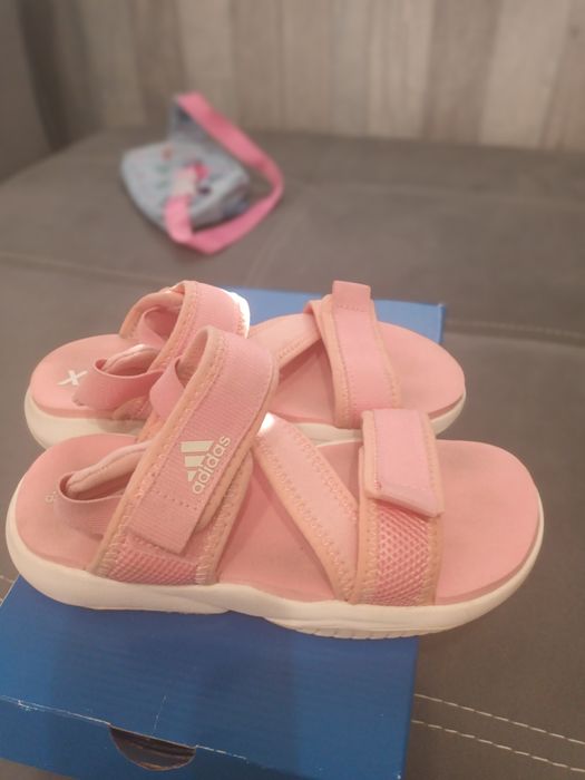 Сандали на adidas