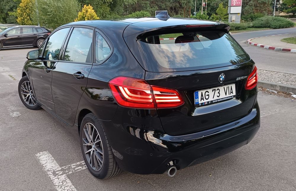 Vând BMW Seria 2 Active Tourer Performance Plug in Hibrid  4×4 foarte bine întreținut