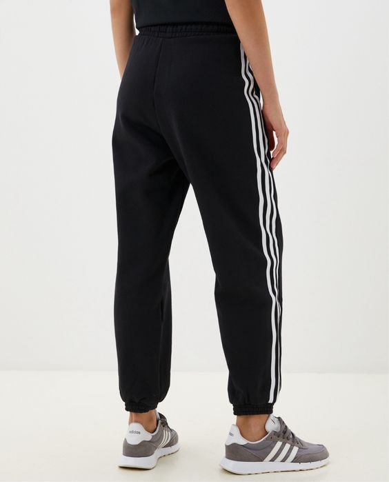 Трико adidas оригинал, абсолютно новые