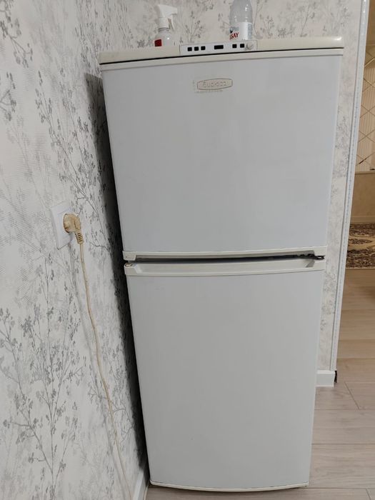 Холодилник сатылады бағасын келісуге болады