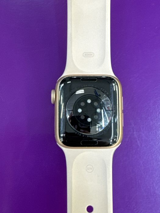 Apple watch series 6 rose gold 40 mm