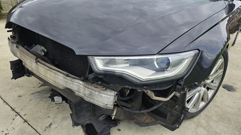Far audi a6 c7 bixenon dreapta