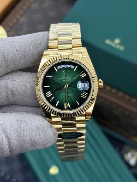 Rolex Day-Date 40mm Yellow Gold Green Ombre Dial - ETA 3255