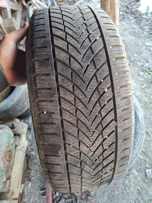 Cauciucuri 225 55 R16 all season