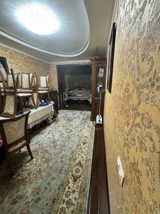 #1912

Юнусабад 4-квартал
ор-р паспортный стол