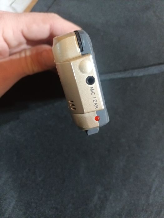 Reportofon Olympus J3000