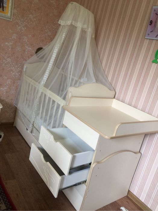 Продам детскую кровать