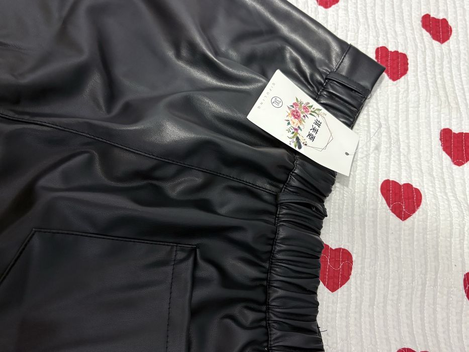 Брюки кожаные ,высокая посадка