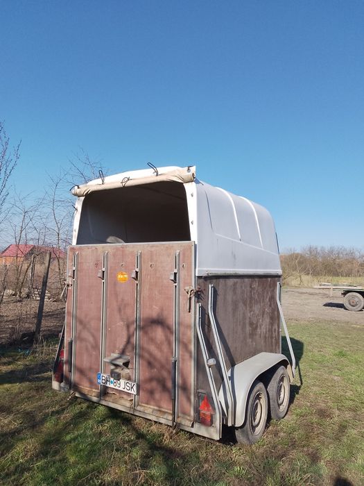 Remorca transport pentru 2 animale