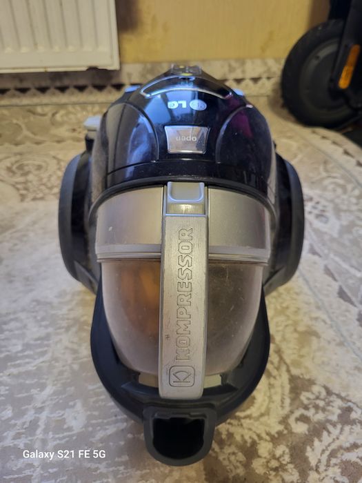 Продам пылесос недорого