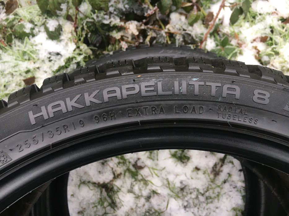 Нови зимни гуми Nokian Hakkapeliitta 8 - 19цола