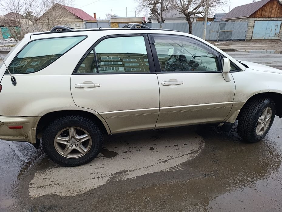 Транспорт легковые