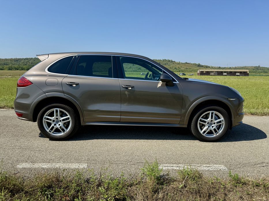 Porsche Cayenne 3.0 d