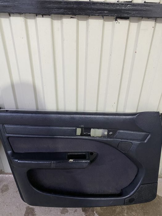 Обшивки ауди а 6,100 с4