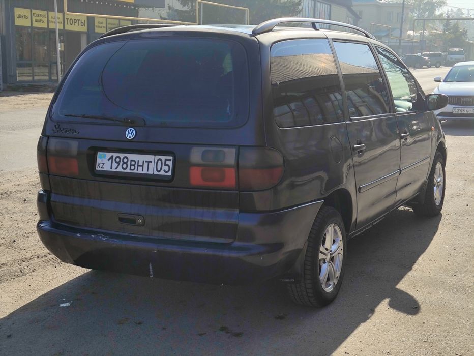 Volkswagen Sharan 1996год
