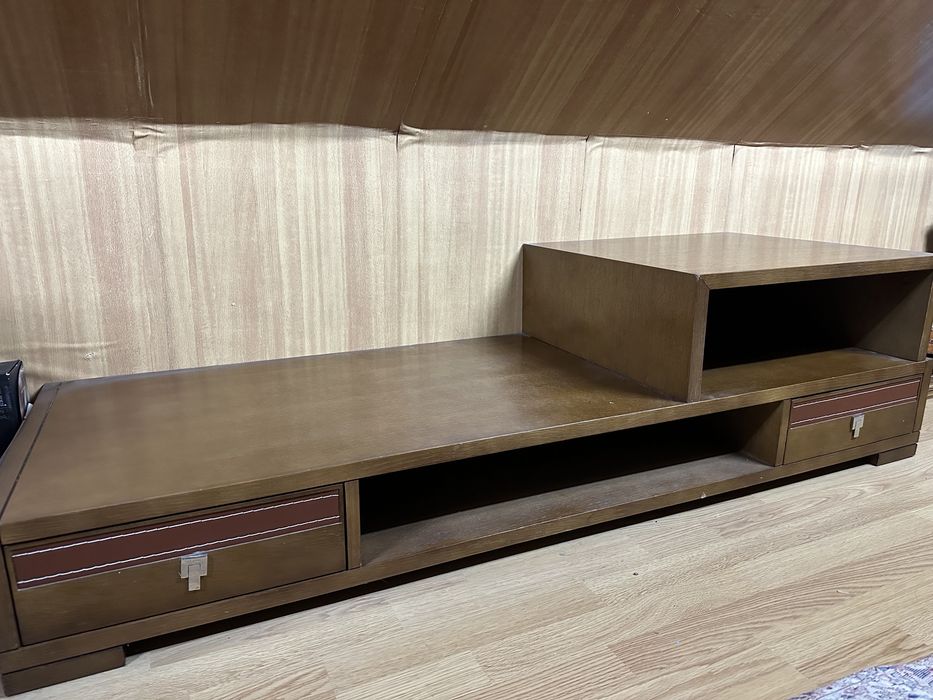 Полка под телевизор дерево