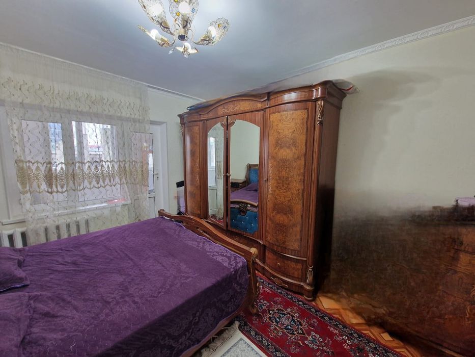 Спальный гарнитур