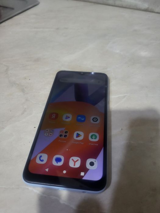 Продам телефон  Redmi A2+