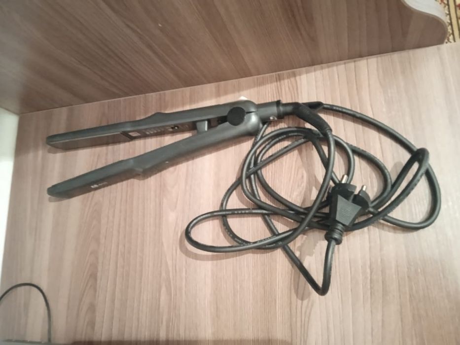 Утюжок для волос