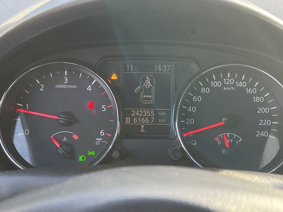 Nissan Qashqai 1.5 dci 130 cp