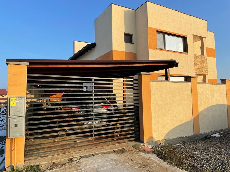 Proprietar vand casa individuala intrare Sacalaz