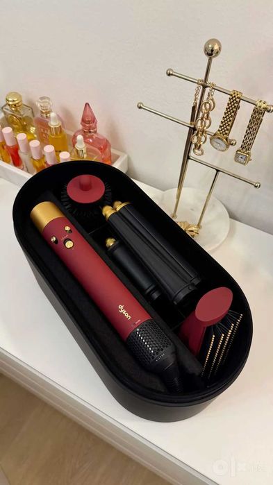 Стайлер Dyson Hs08 Red Velvet Салон Красоты у вас дома!!