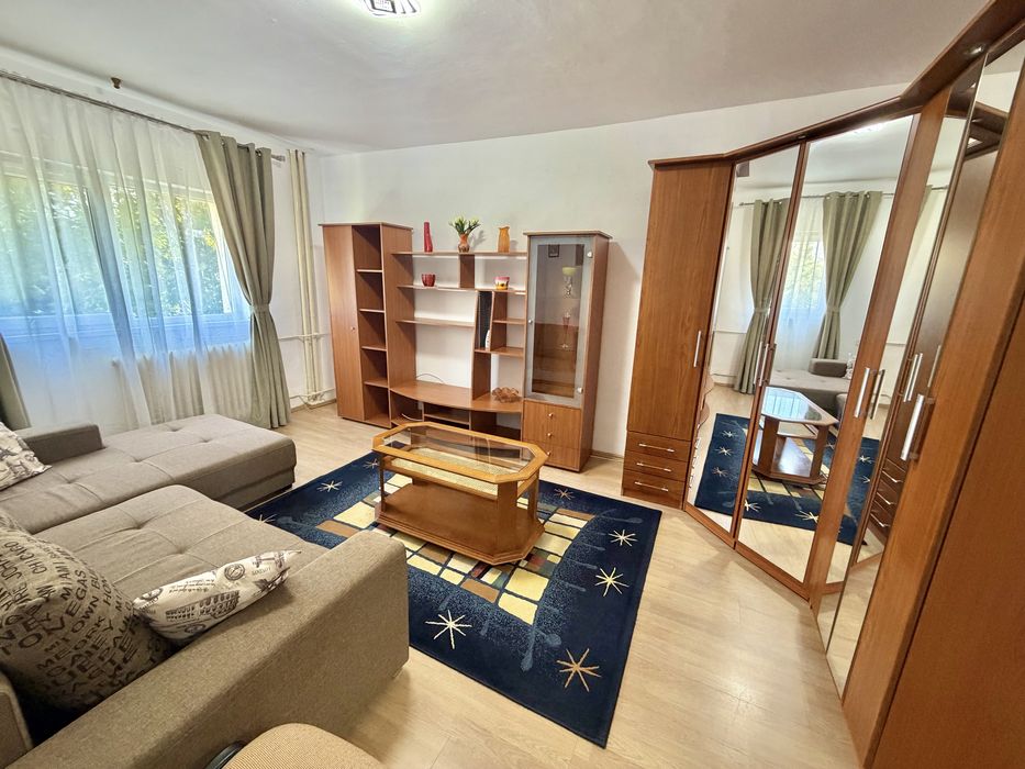 Particular, închiriez garsonieră decomandată în Pantelimon (str. Elev Stefan Ștefănescu)