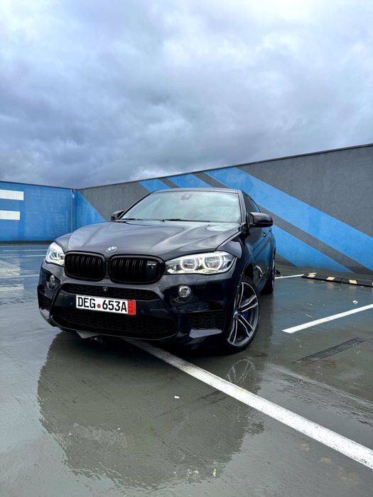 BMW X6 M 4.4 V8 575cp