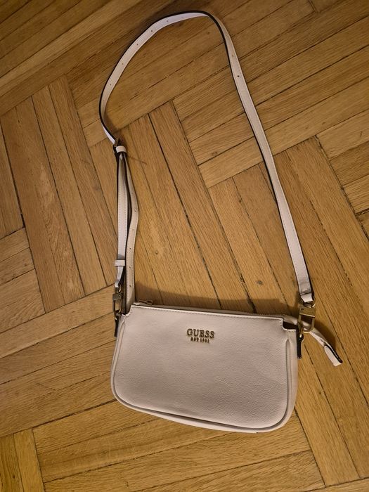 Geanta Guess alb roz pudrat